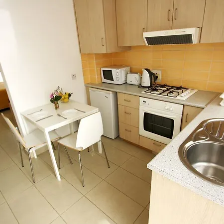 アパート Pissouri Beach Apartments *