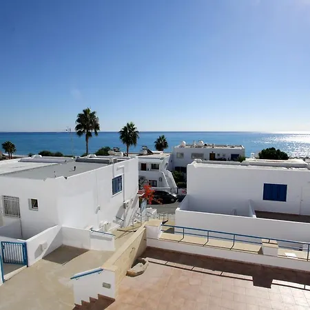 Pissouri Beach Apartments アパート