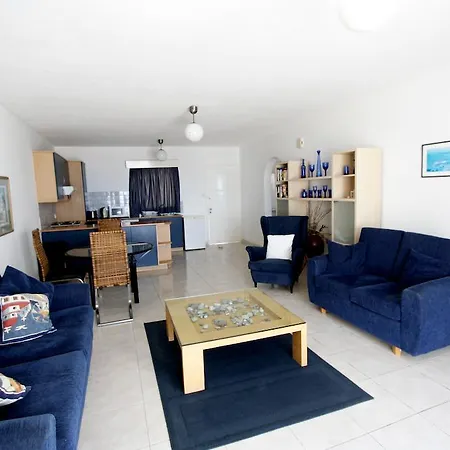 Pissouri Beach Apartments ピッソウリ